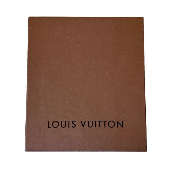Louis Vuitton Large Empty Box 13" x 10.5" x 7" Tissue and Leather Ribbon - Picture 4 of 7
